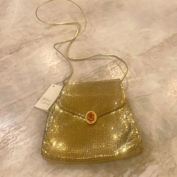 Whiting & Davis Gold Metallic Evening Bag - Picture 1 of 9
